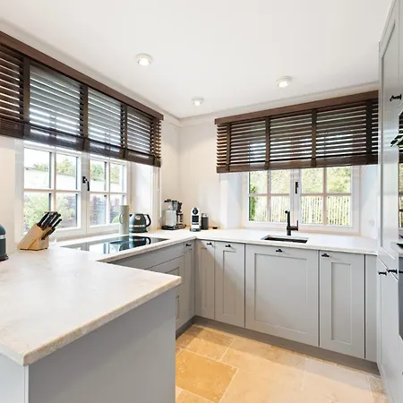 בית נופש Dansk Skuul Haus 4 *