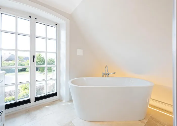 Dansk Skuul Haus 4 *